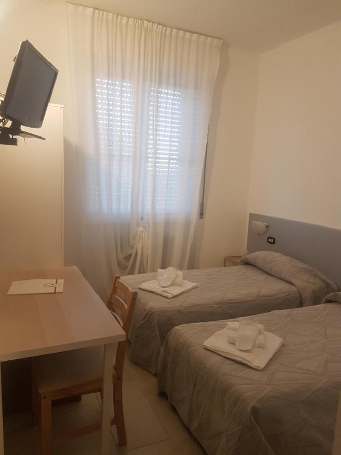 Hotel Eden Osio Sotto Eksteriør bilde